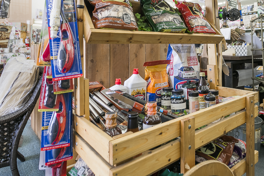 Gallery Arnold's Frontier Ace Hardware & Gifts Sierra Madre, CA.