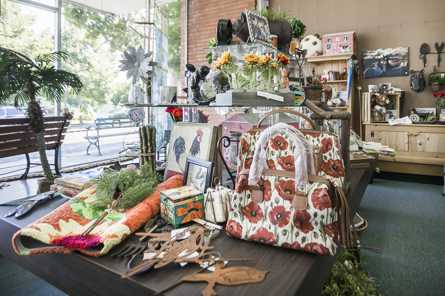 Arnold's Frontier Ace Hardware & Gifts Sierra Madre, CA.