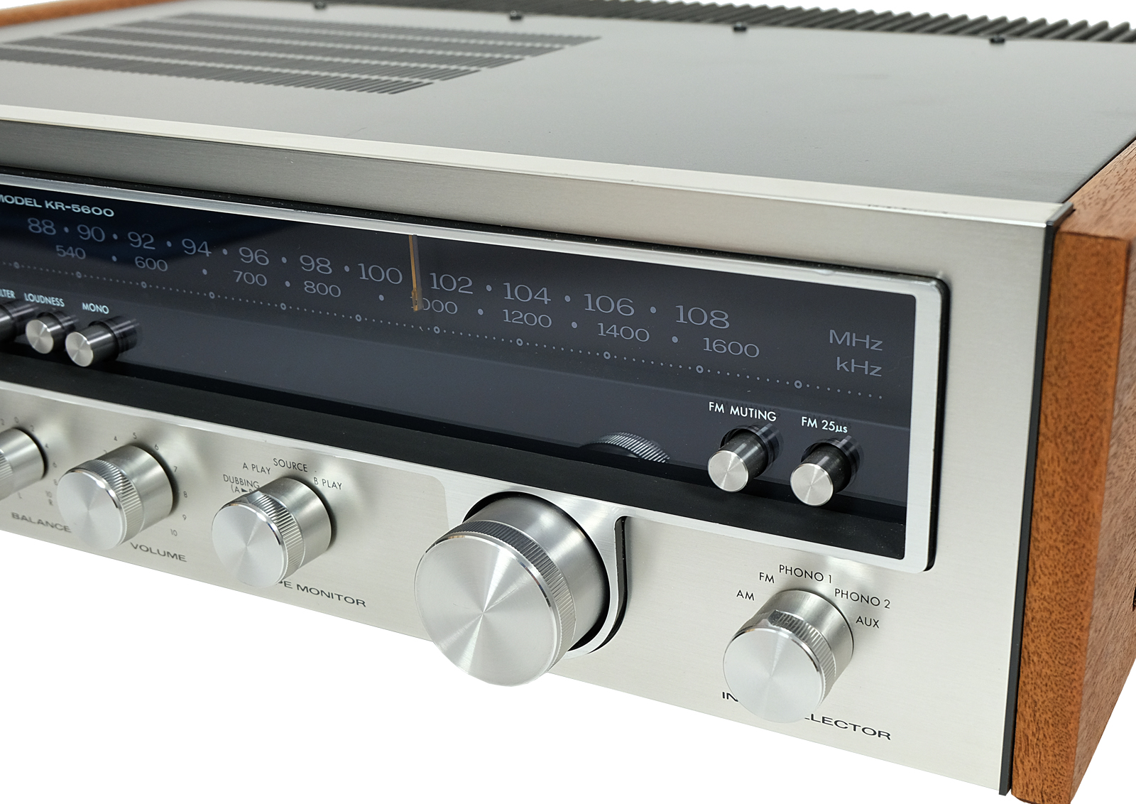 Kenwood KR 5600 Stereo Receiver. Classic Vintage. Revitalized.