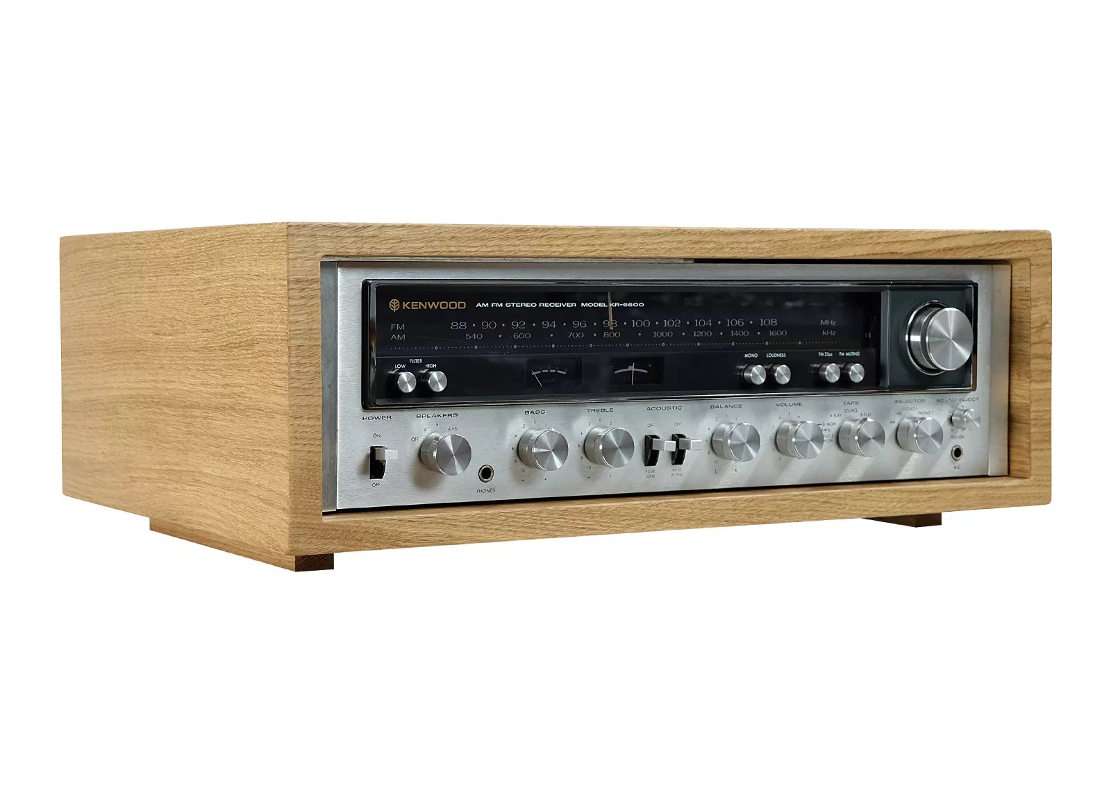 Kenwood KR 6600 Stereo Receiver. Oak Wood Case.