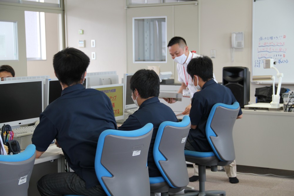 総合学科 山梨県立笛吹高等学校