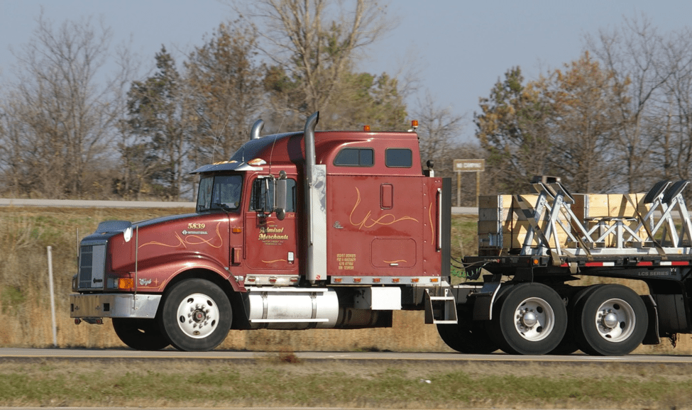 25 Best Flatbed Trucking Companies
