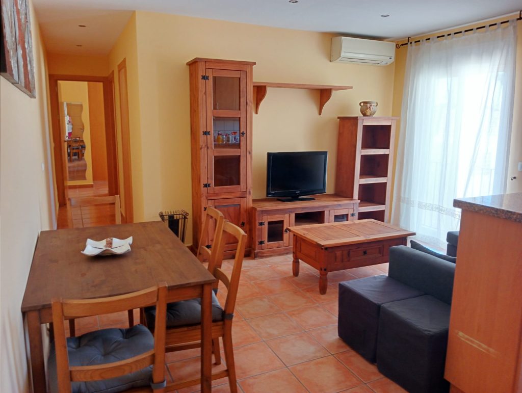 Ref 18044 **Long Term Rental** Las Lagunas Fuengirola Spectacular