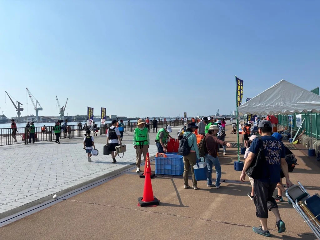 【地域貢献活動】6月29日（日）清水港日の出埠頭「釣り開放・釣り体験教室」に参加いたしました。