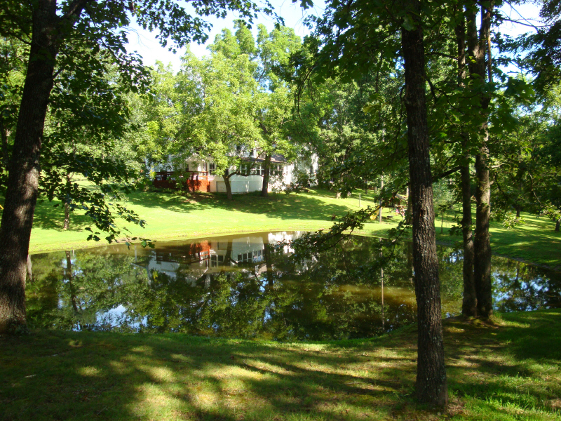 House for sale in Shell Knob, Missouri on Table Rock Lake. www