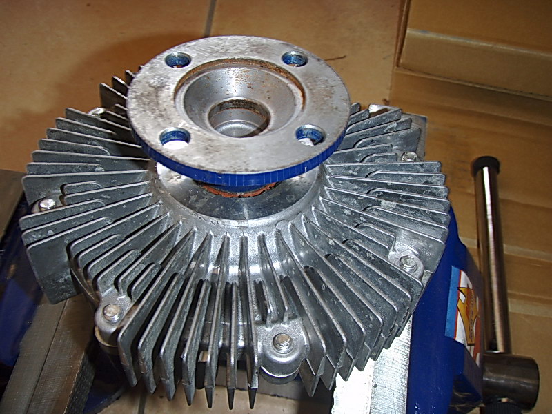 How To Top up your FAN CLUTCH and do the Blue Fan Clutch MOD Offroad 80's