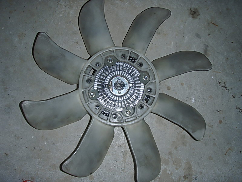 How To Top up your FAN CLUTCH and do the Blue Fan Clutch MOD Offroad 80's