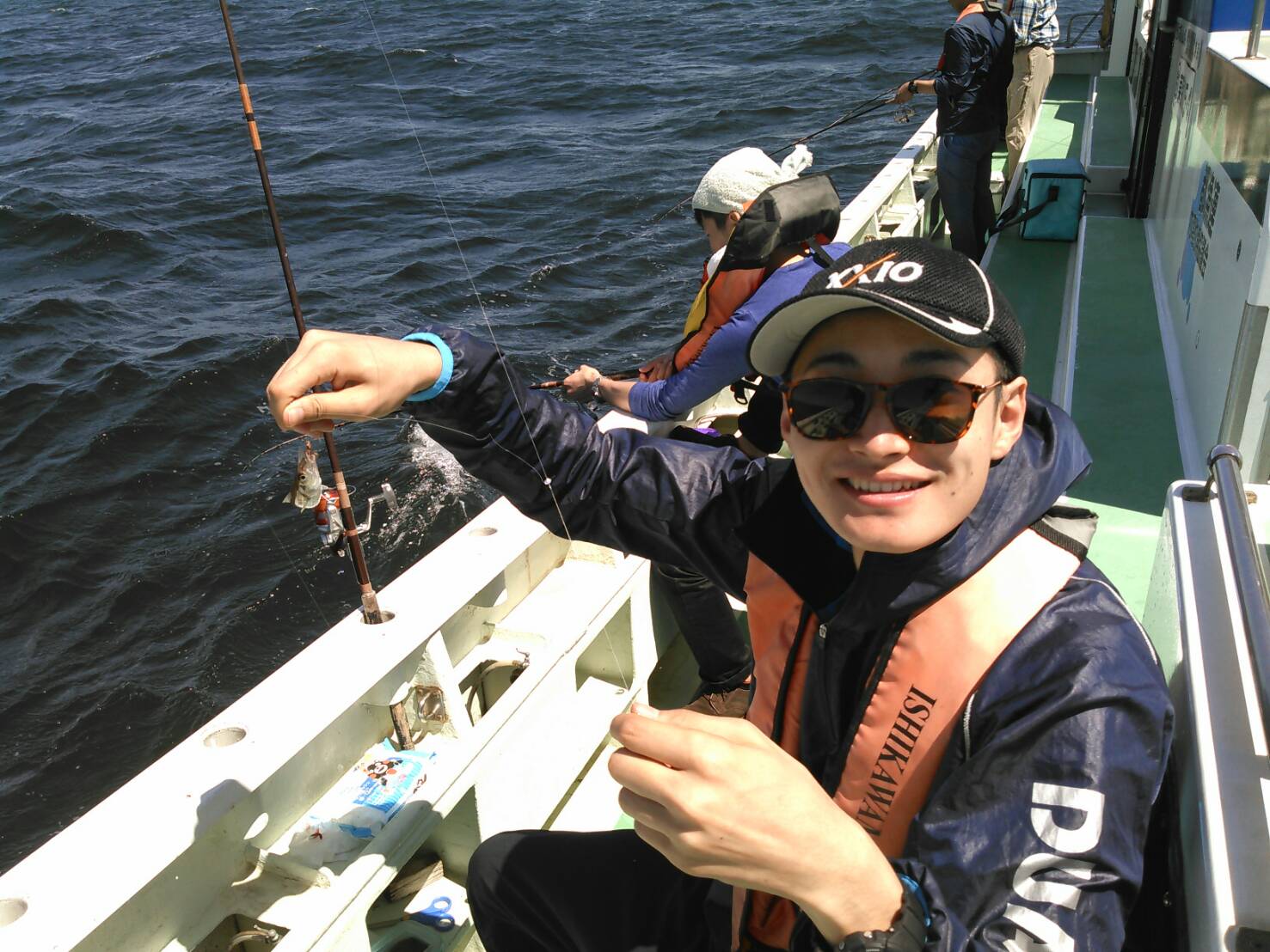 富津沖・シロギス釣り｜東京の屋形船 芝浦石川