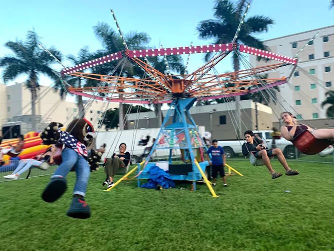 Cyclone Swing Rental Classic Carnival Rides Amusement Ride Rentals