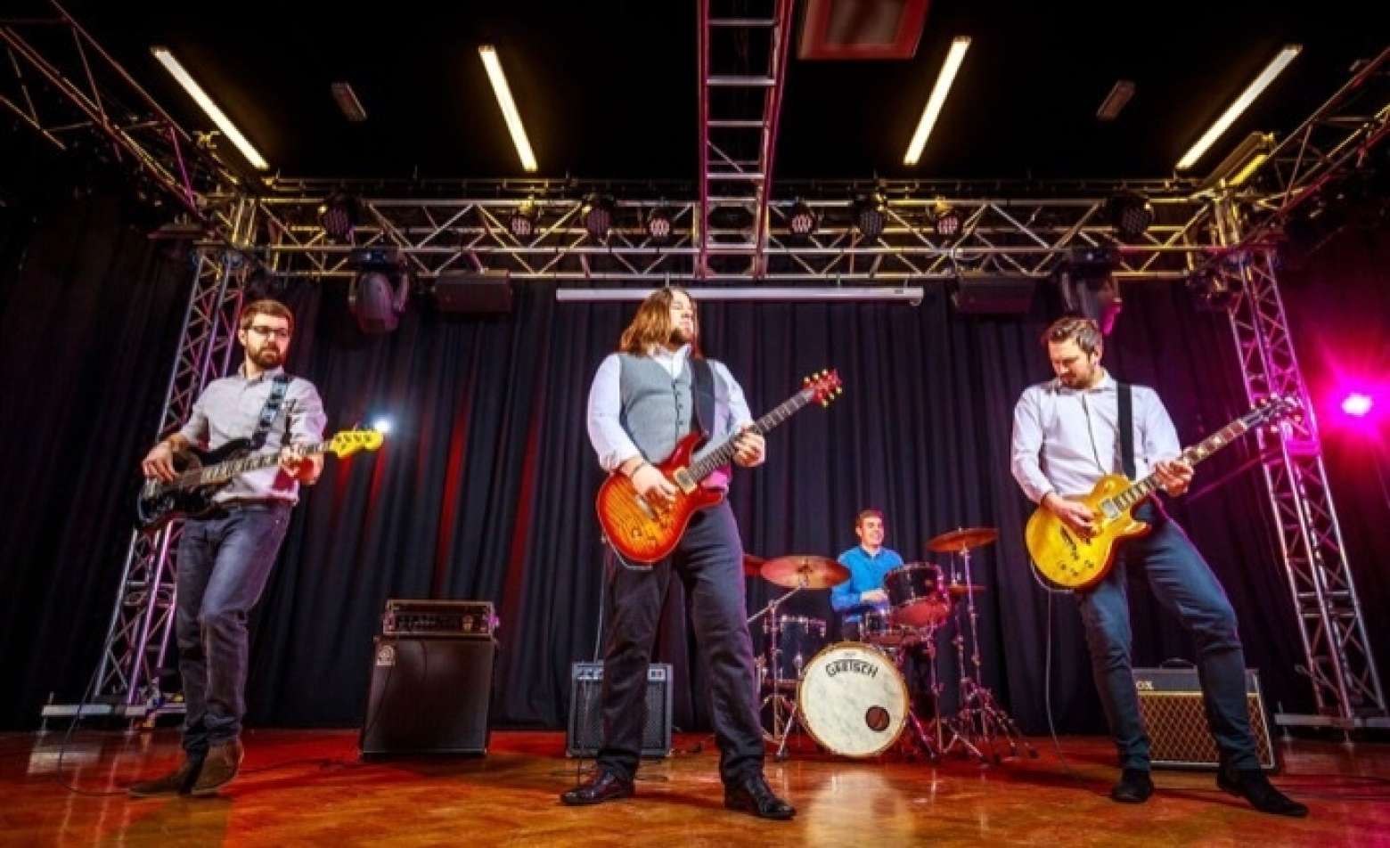 Wireless Rock & Pop Wedding & Party Band Cheshire Function Central