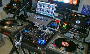 Floating DJ Booth - DJ Setup at FunDJStuff.com