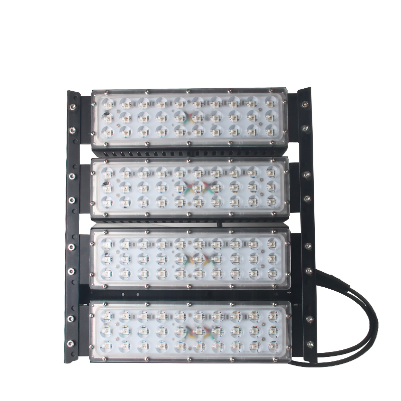 The difference between LED spotlights and LED flood light yijia