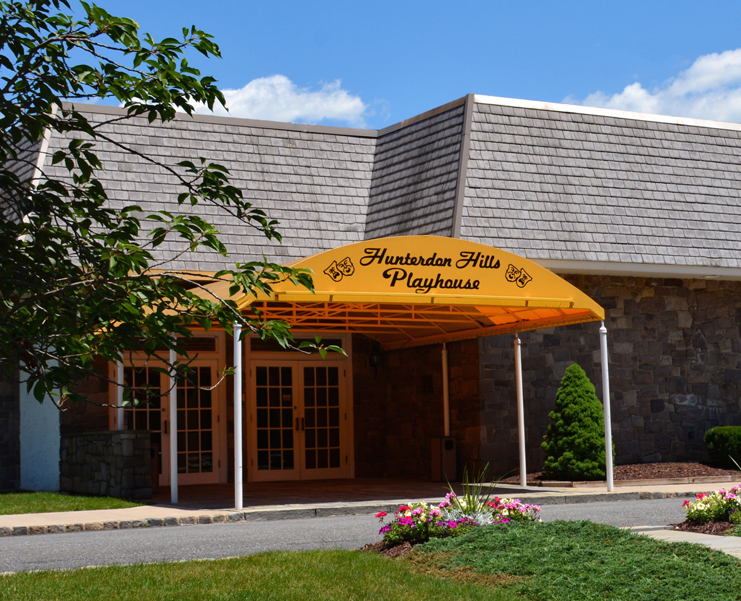 Hunterdon Hills Playhouse, Theaters in NJ, in Hampton, Hunterdon County