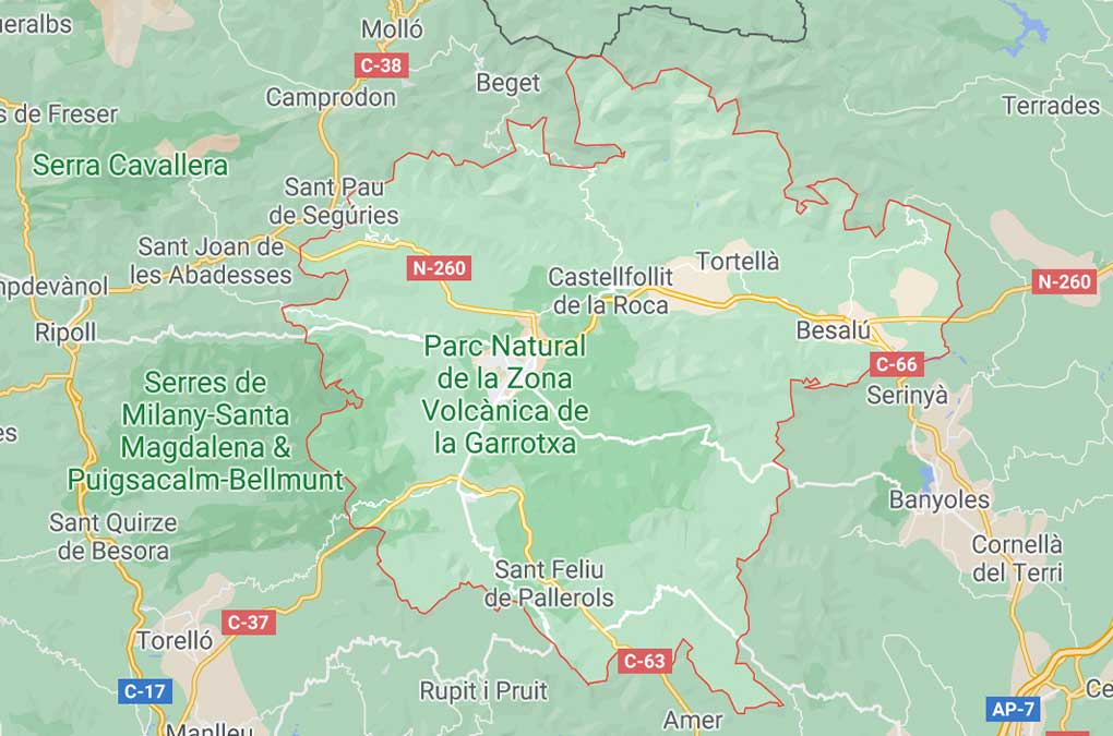 La Garrotxa Lugares imperdibles Otoño en furgo Furgo en ruta