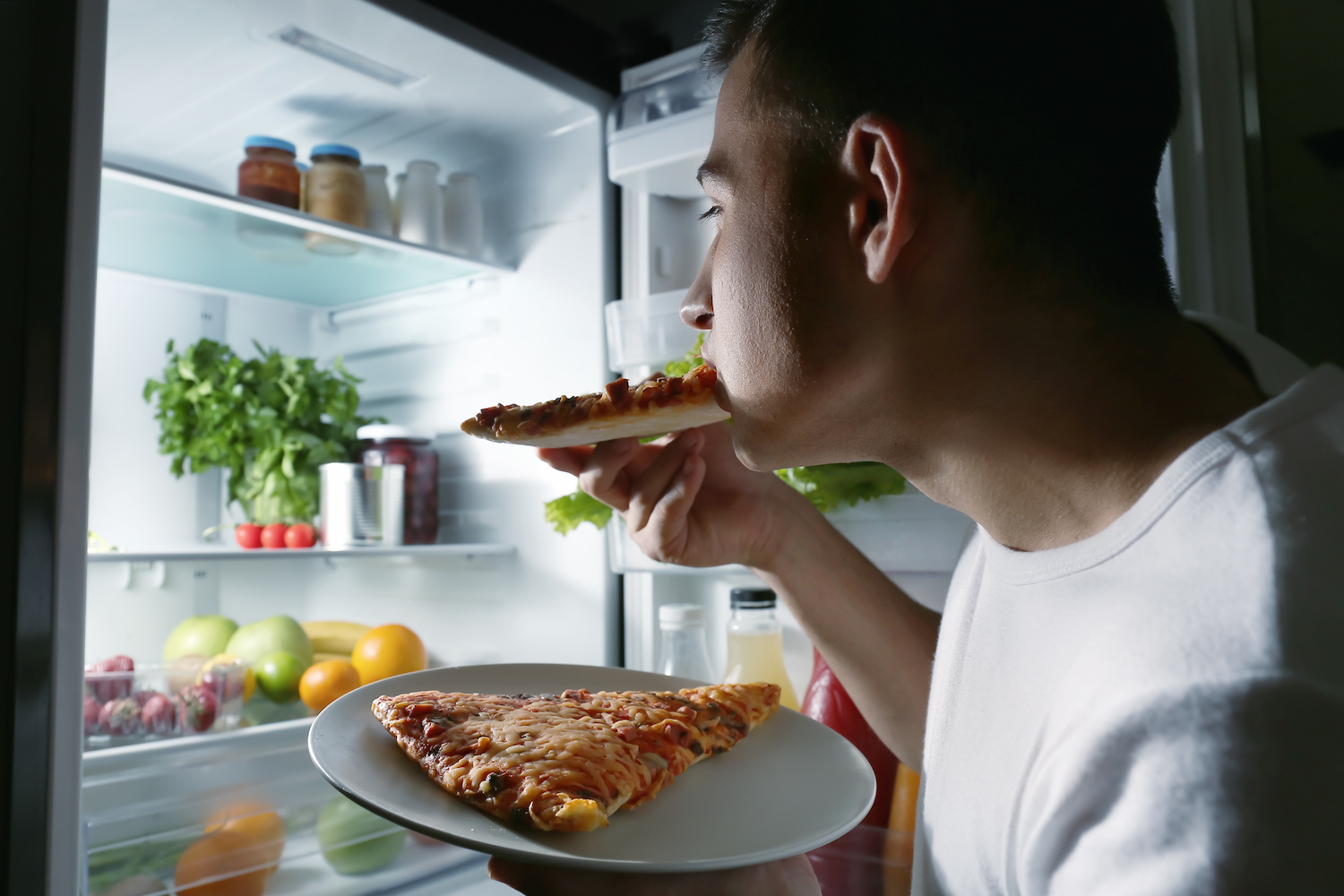 Is eating before bed bad for you? Debunking the myths Furl Blog