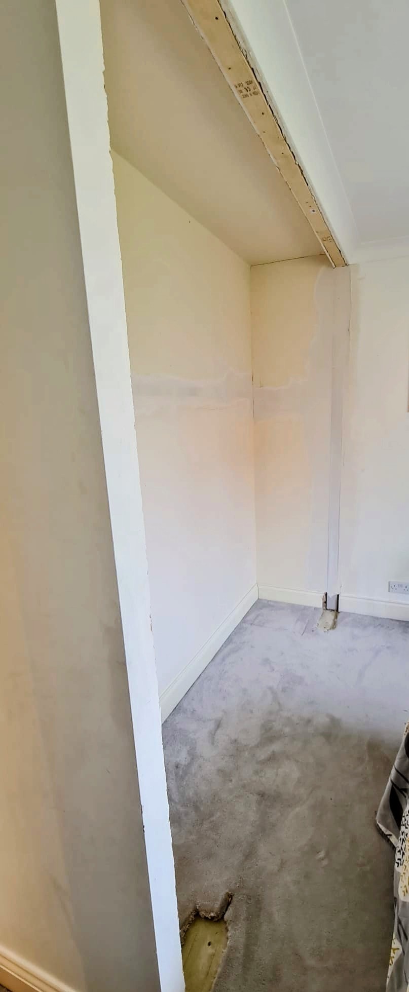 Replacing An Old BuiltIn Wardrobe Furniche