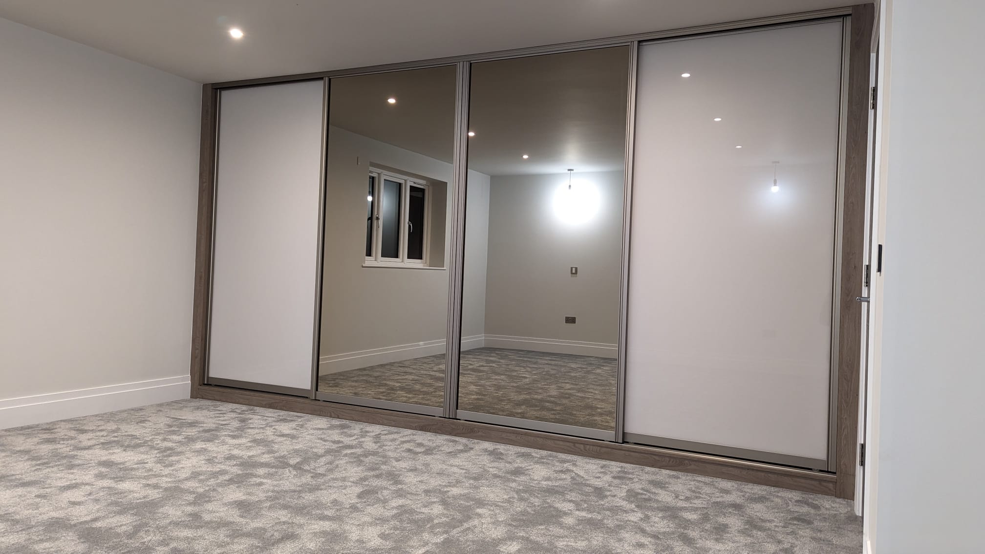 Bespoke Fitted Wardrobes Installation Furniche