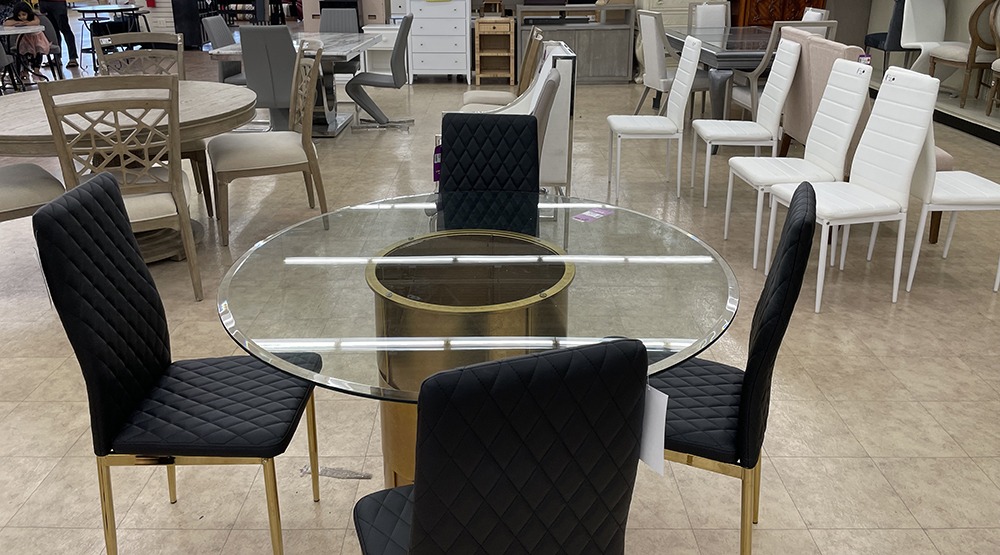 1st look See inside the new Wayfair Outlet in North Carolina