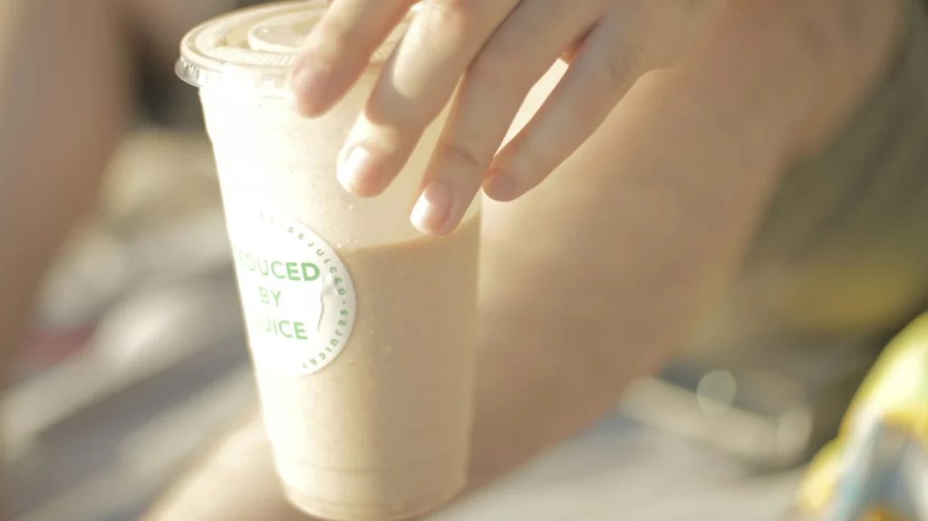 How to Put a Logo on a Plastic Cup A Practical Design Guide