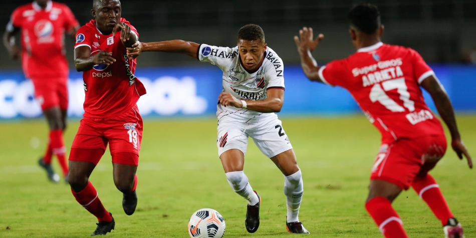 América de Cali perdió 01 con Atlético Paranaense