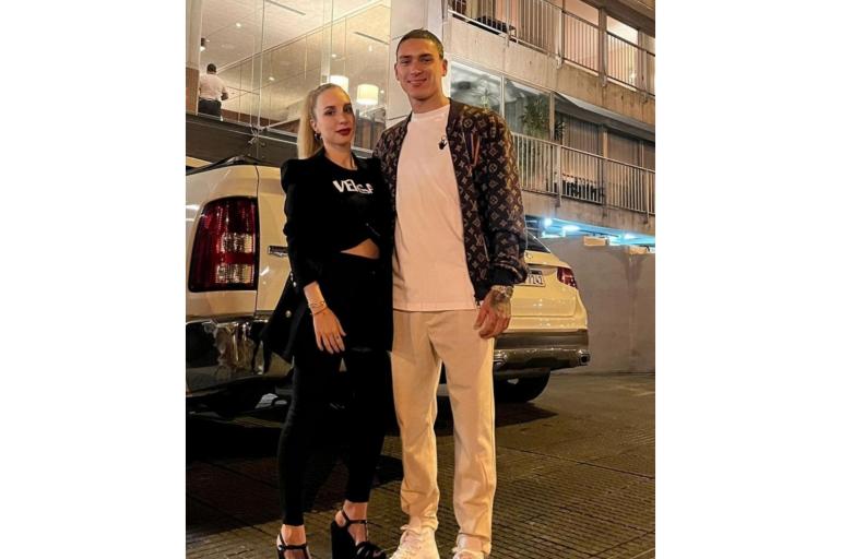 Darwin Núñez ficha con Liverpool conozca a Lorena Mañas, su pareja(015)