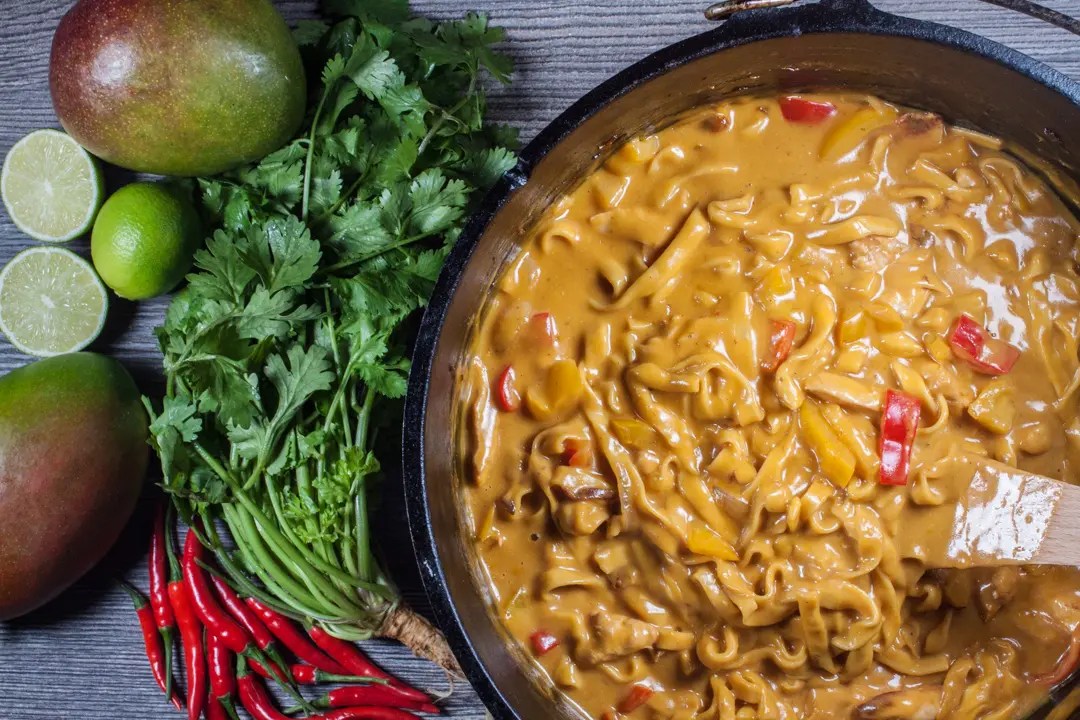 One Pot Pasta aus dem Dutch Oven Futterattacke.de