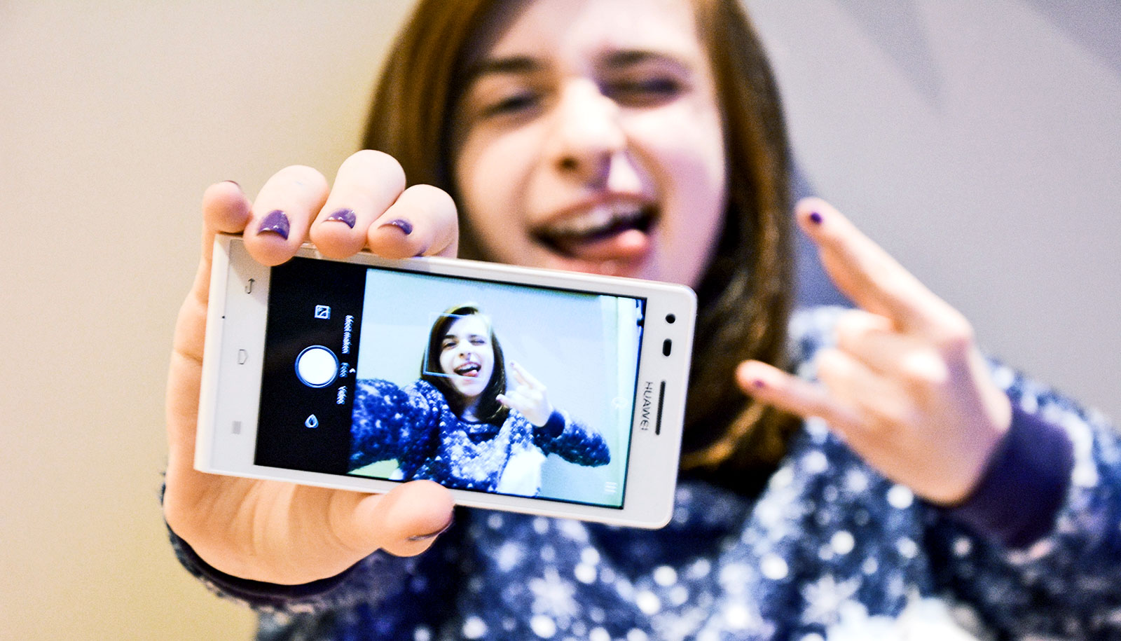 More than half of all selfies fall into this category Futurity(03)