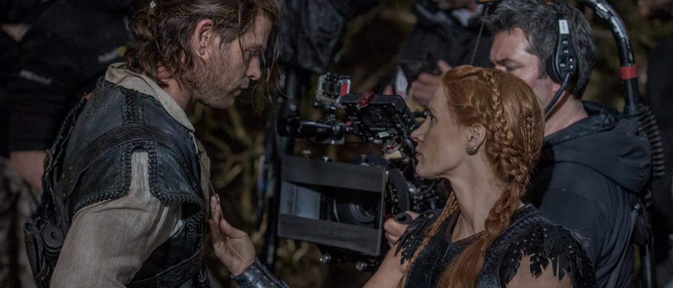 5 of the biggest scenes from The Huntsman Winter’s War fxguide