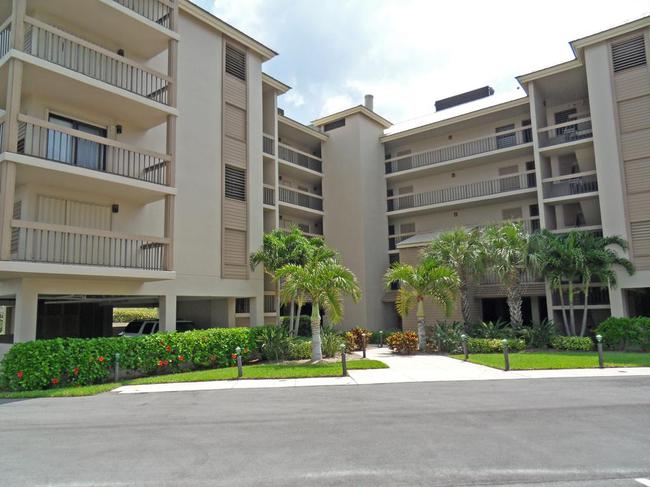 Sandpebble Condo and Beach Club Real Estate Hutchinson Island