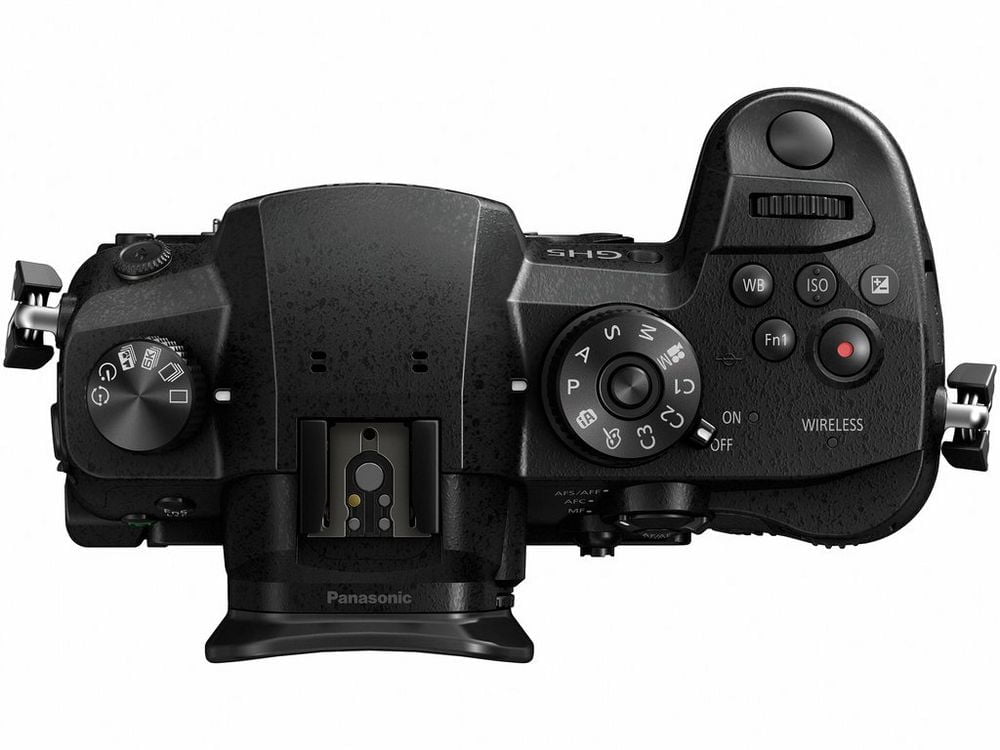PANASONIC LUMIX GH5 Body 4K Mirrorless Camera Gadget Rumours