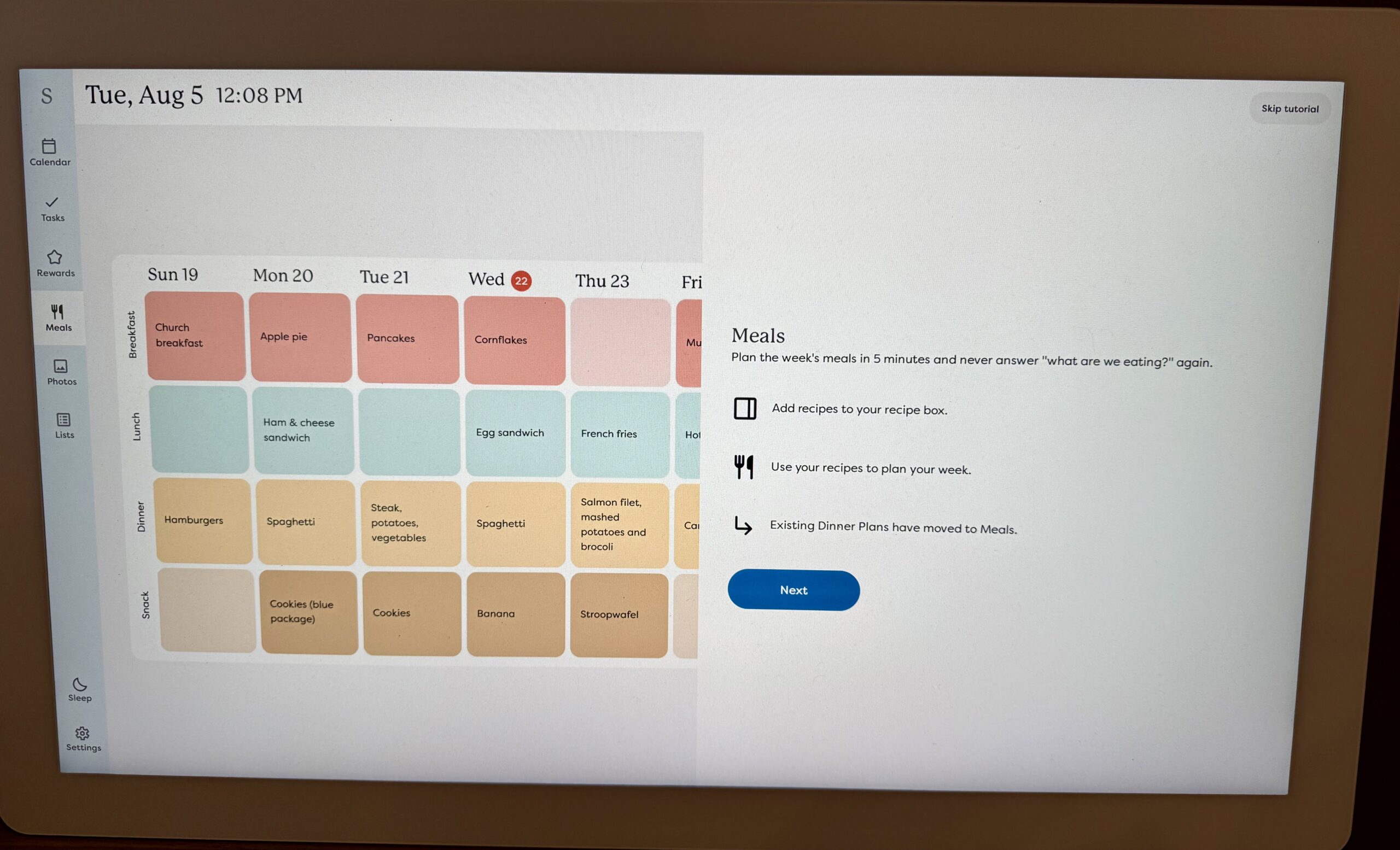 Skylight Calendar Max review Look at the big picture