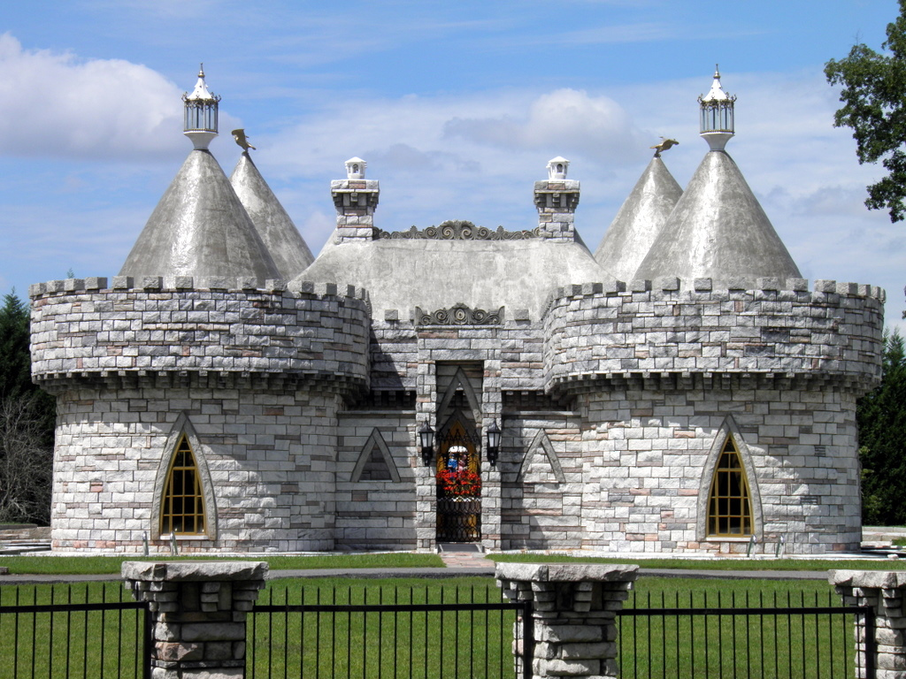 There's a Mysterious Castle in Alpharetta Cagle Castle GAFollowers