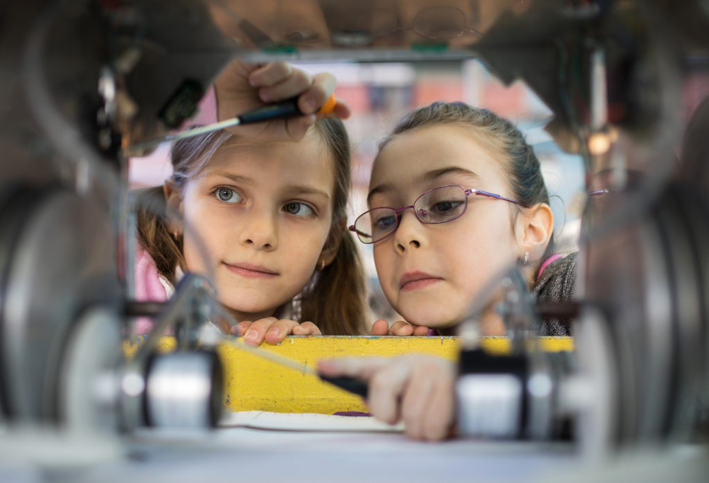 We're All Born Creative Geniuses, Until School Systems Stifle It Gaia