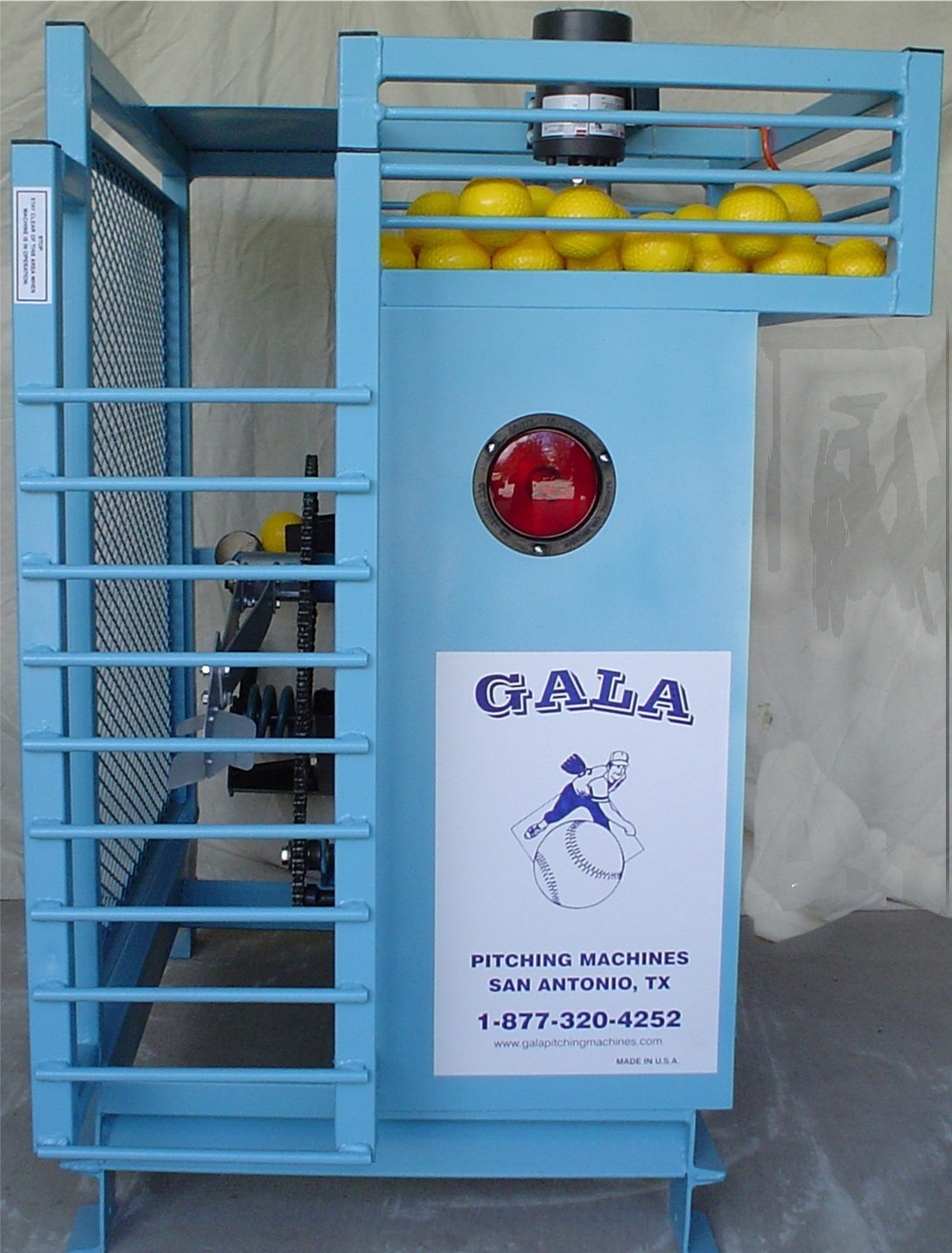 Commercial Arm Pitching Machines w/feeder