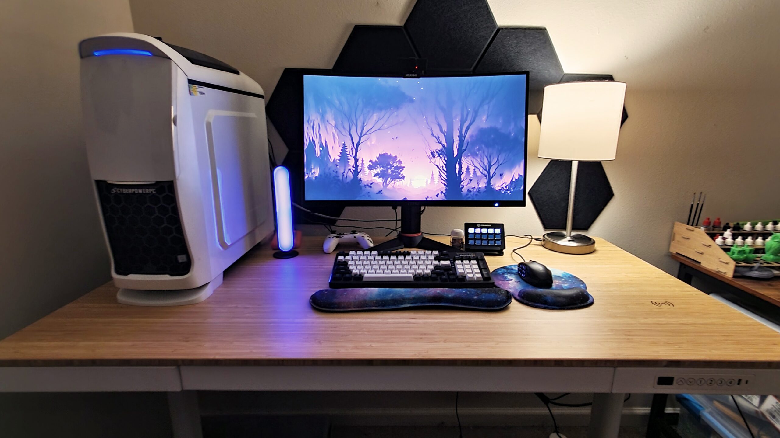 Flexispot Comhar Pro Standing Desk Review