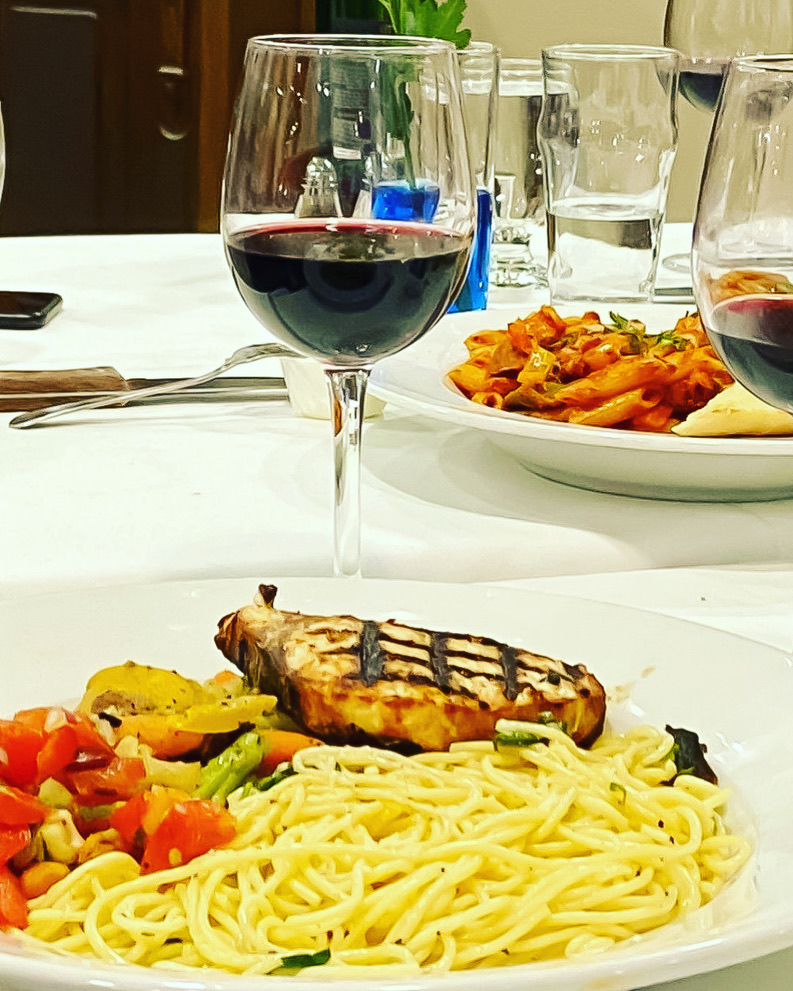 Restaurant in Thousand Islands Gananoque TakeOut 1000 Islands