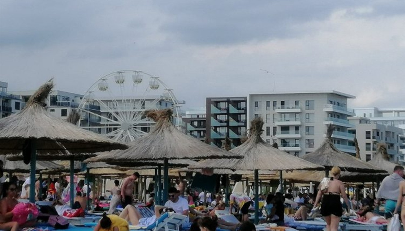 road + + food + drink + sunbeds News Directory 3