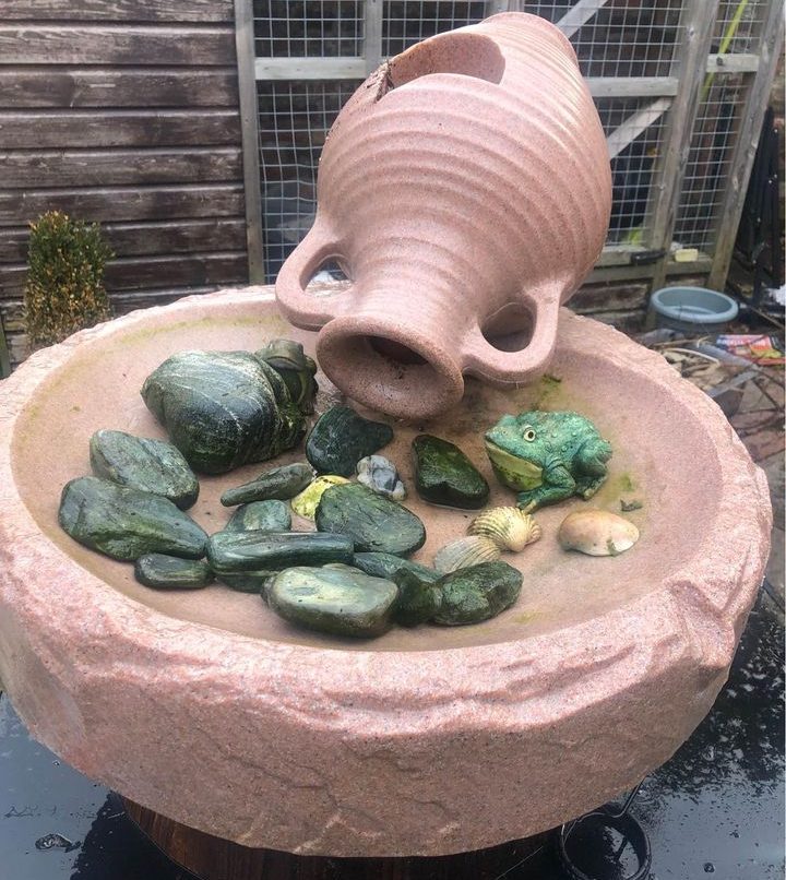 UK's best solar water features bird baths, rock gardens, and cascades » Shetland's Garden Tool Box