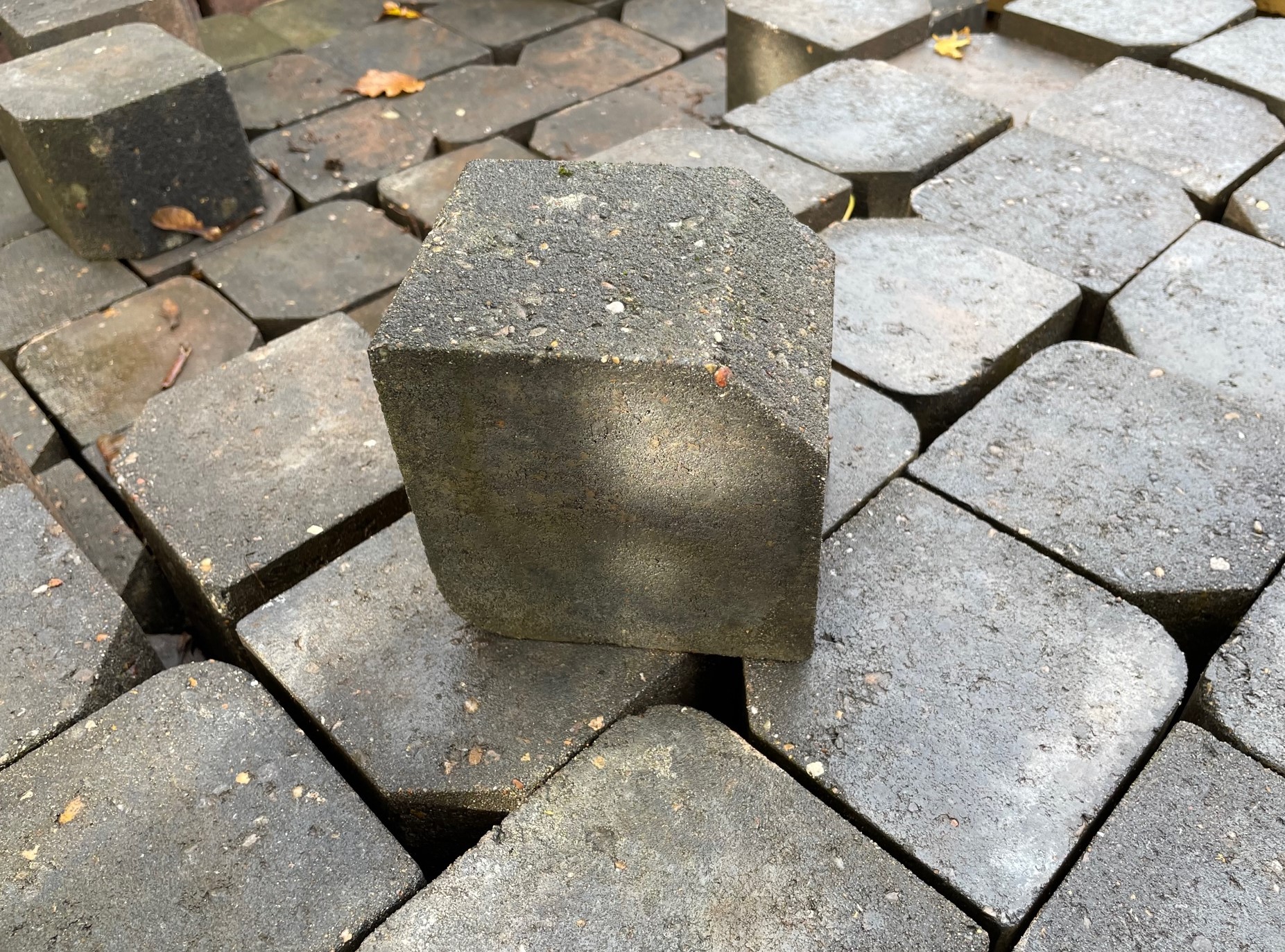 Reclaimed Block Paving Kerb Bricks (Grey) Gardiners Reclaimed
