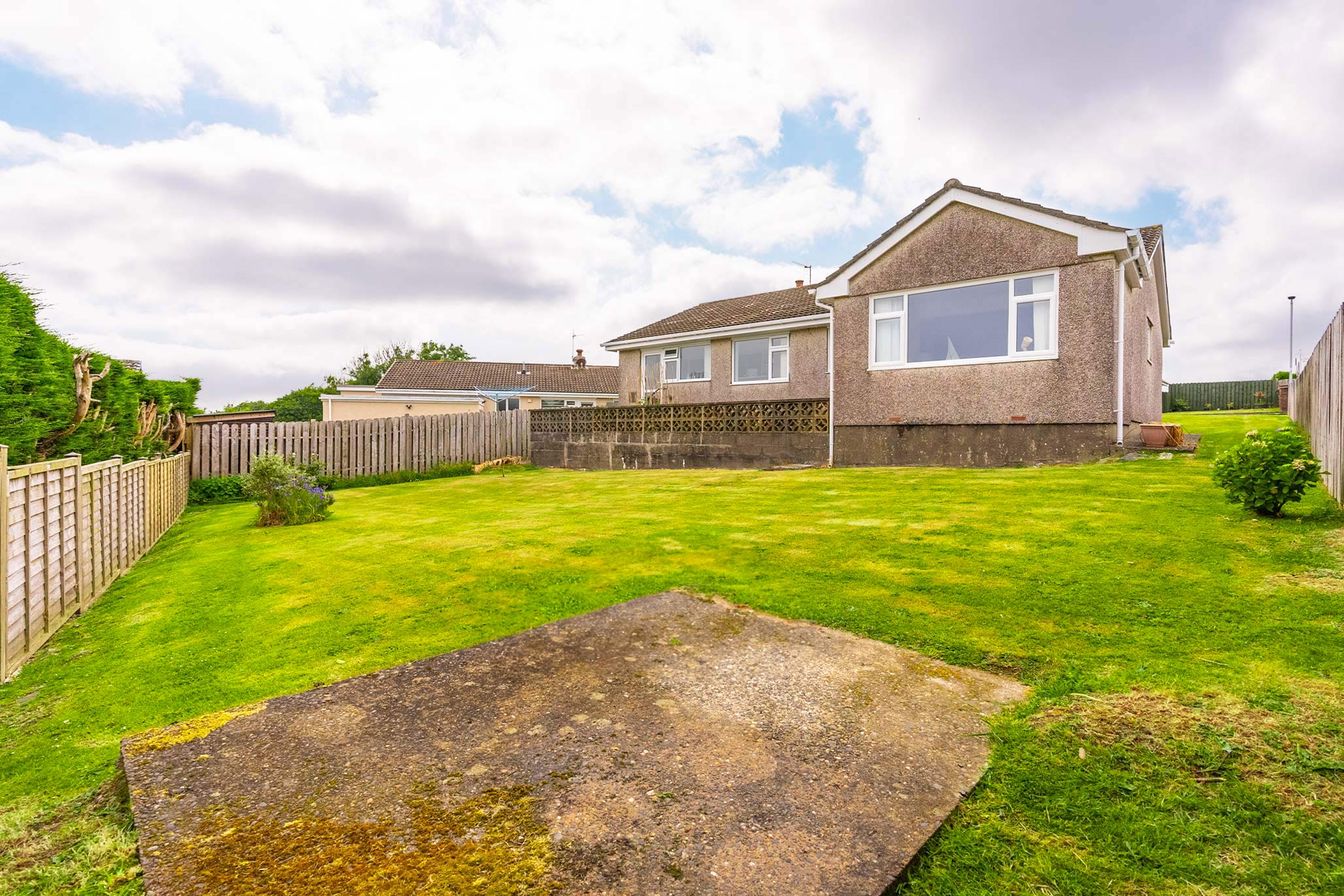 35 Highfield Close, Onchan Buy Me Isle of Man Property For Sale