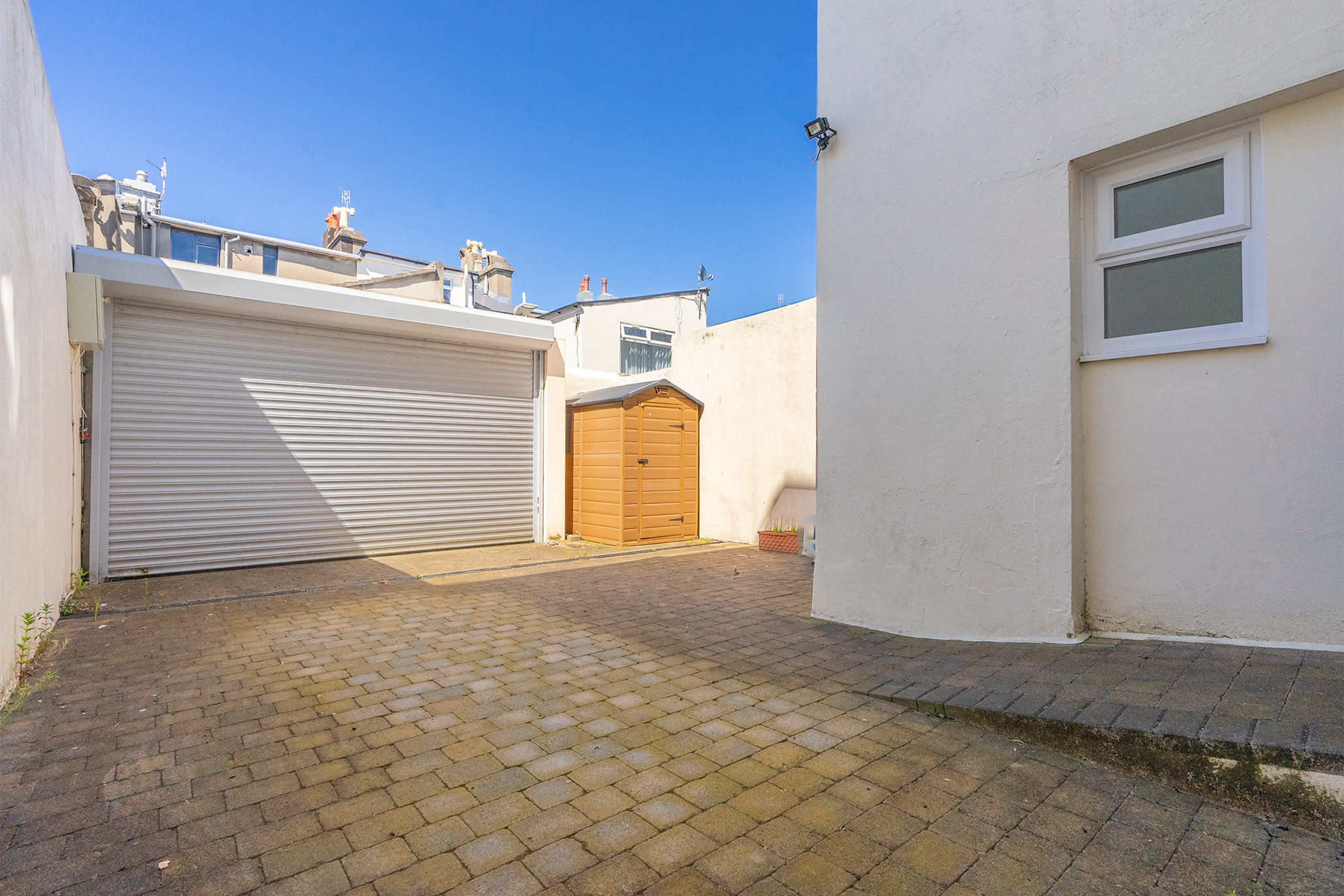 69 Derby Square, Douglas Buy Me Isle of Man Property For Sale