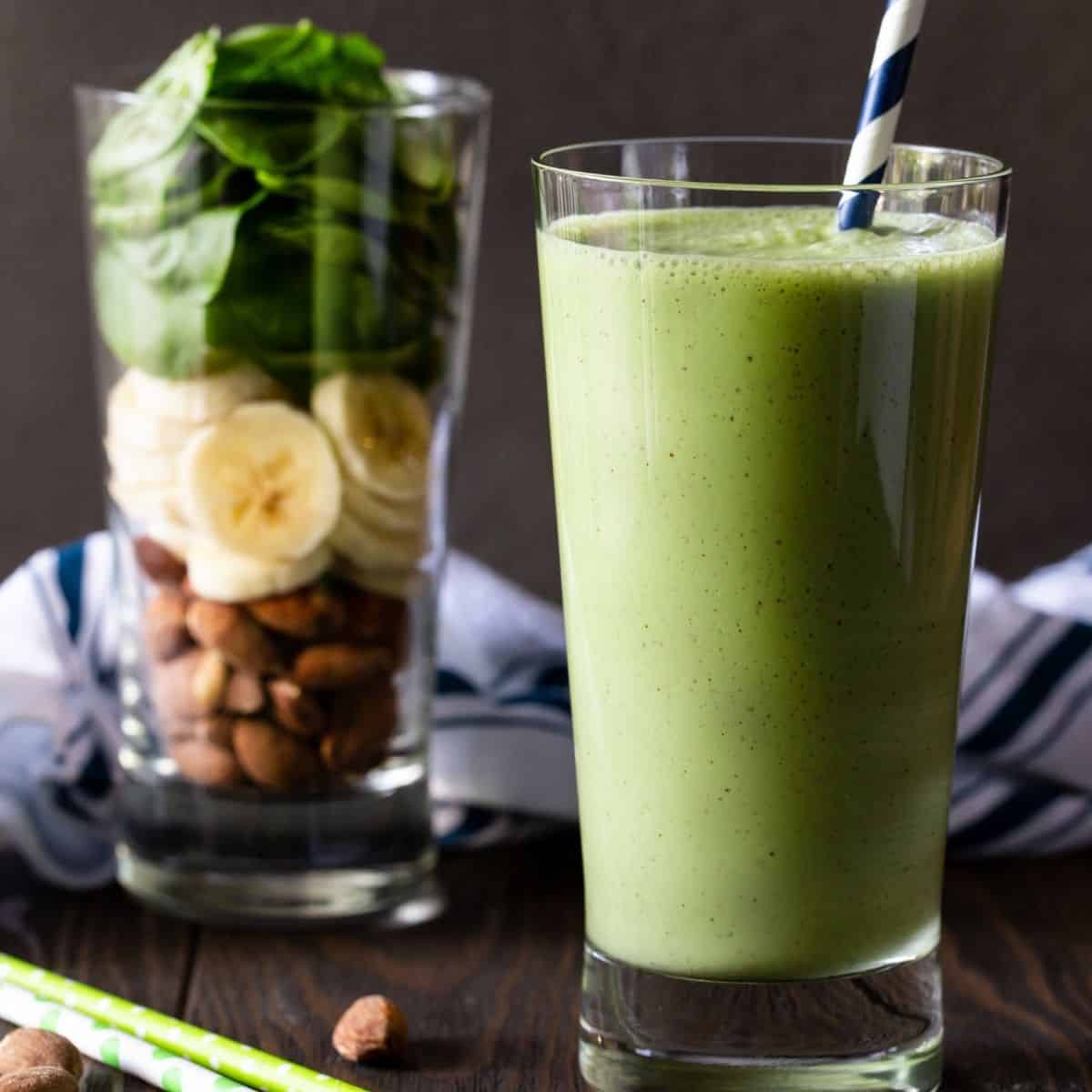 Easy Banana Spinach Smoothie (w/protein) make ahead & freeze!