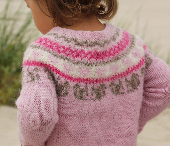 Baby Squirrel / DROPS Baby 1718 Kostenlose Strickanleitungen von