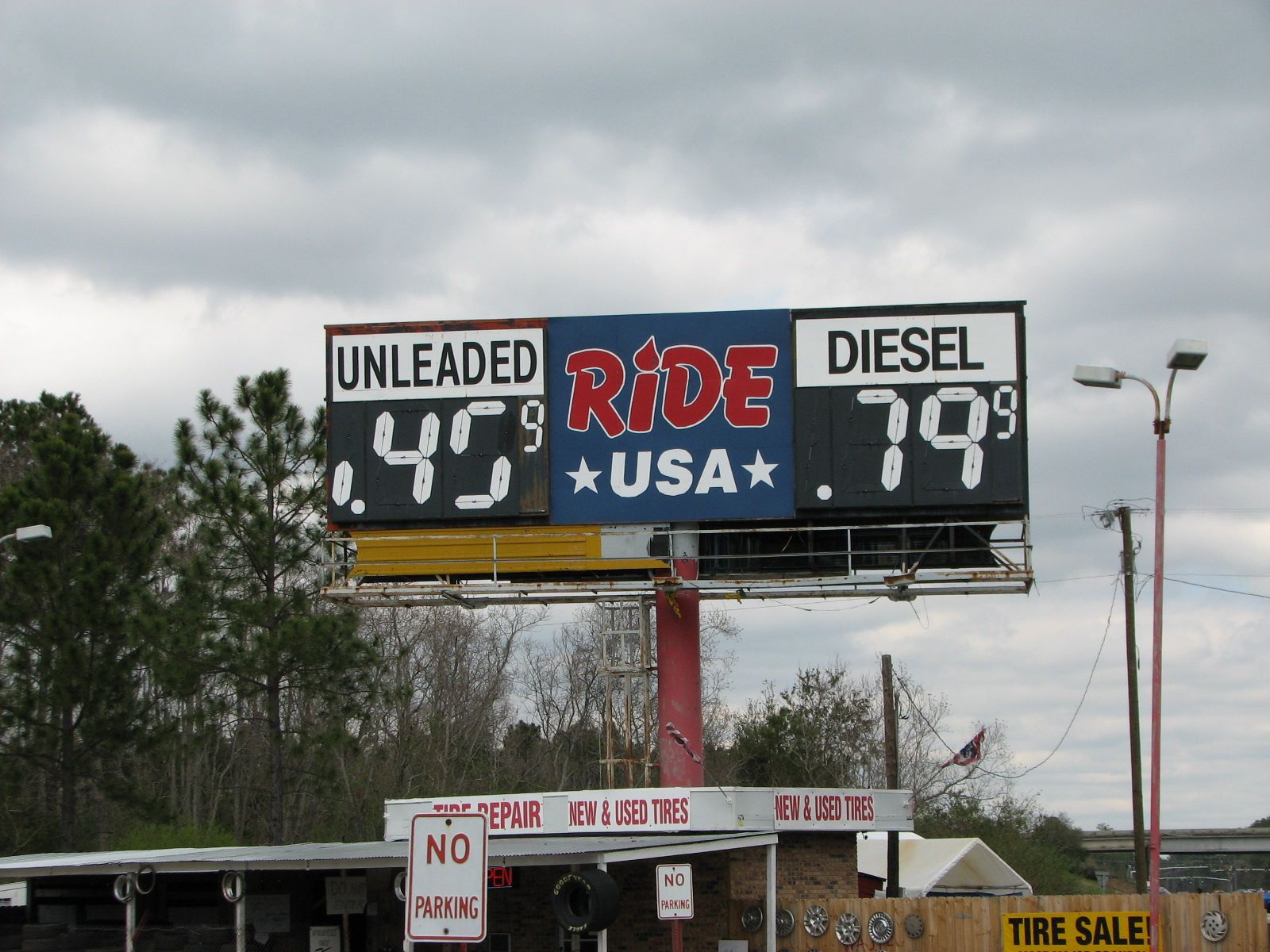 Ride USA Gas Station Photos