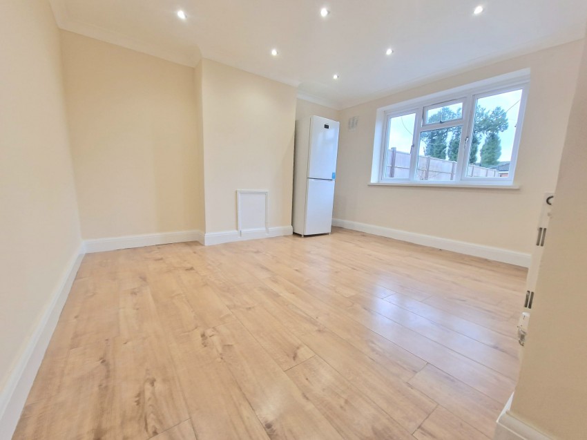 Denchers Plat, Crawley Gatwick Homes