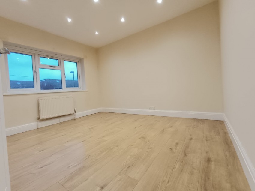 Denchers Plat, Crawley Gatwick Homes