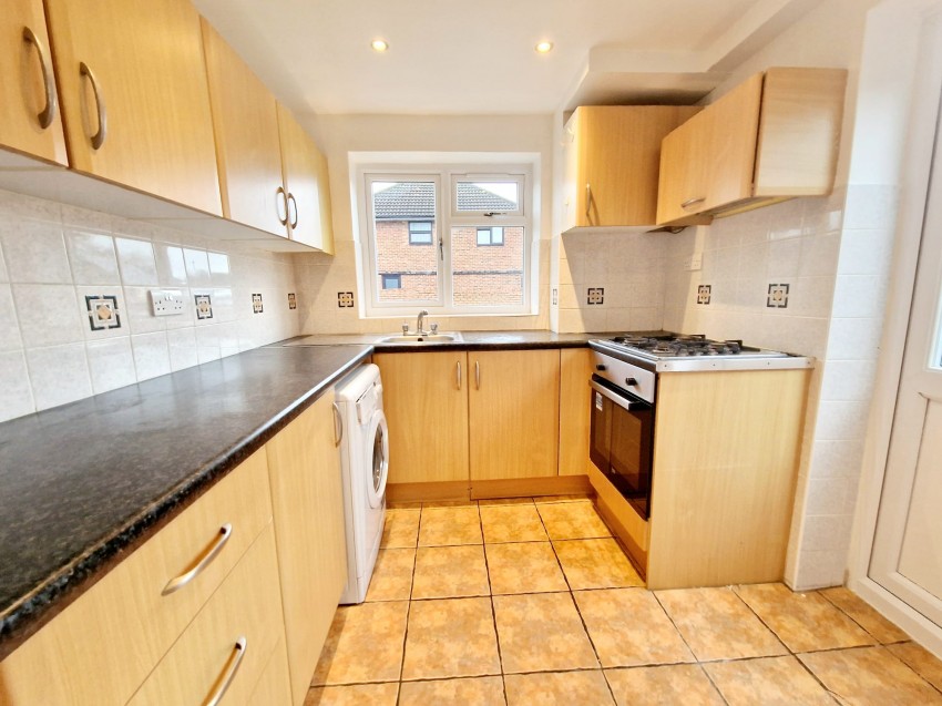 Denchers Plat, Crawley Gatwick Homes