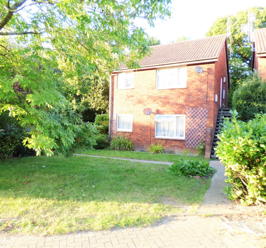 St. Brelades Road, Crawley Gatwick Homes