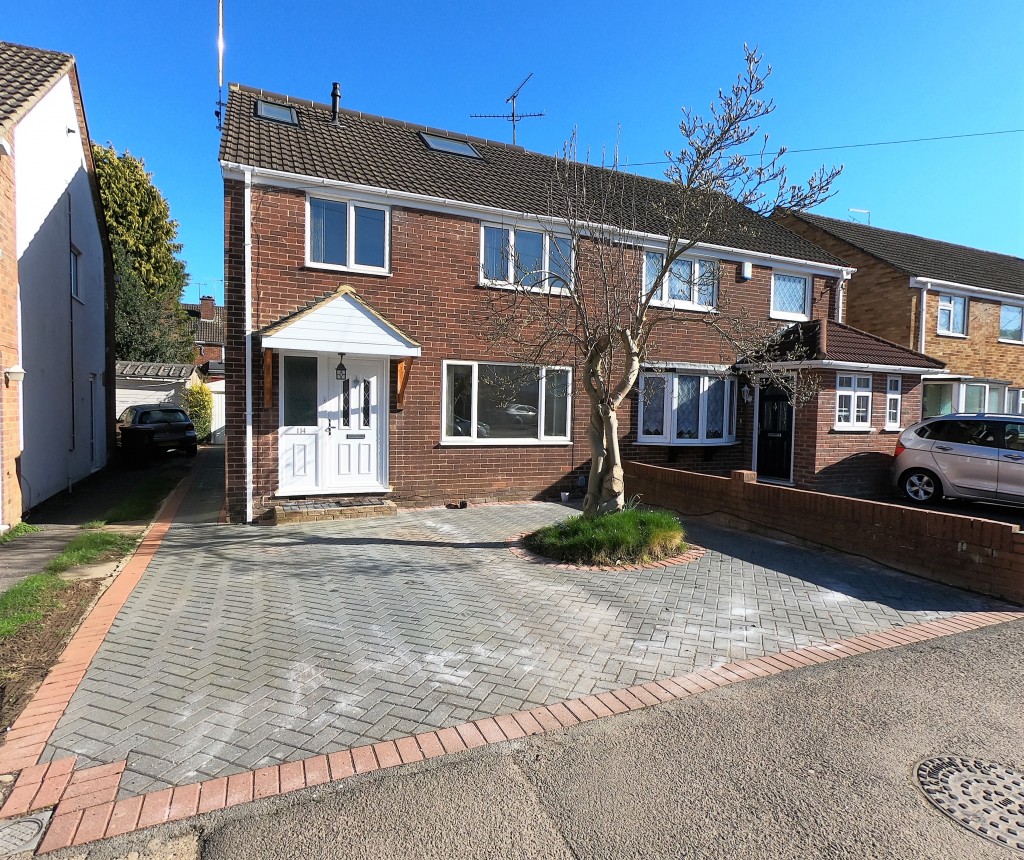 St. Marys Drive, Crawley Gatwick Homes