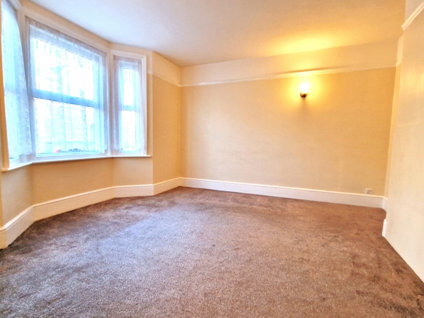 East Park, Crawley Gatwick Homes